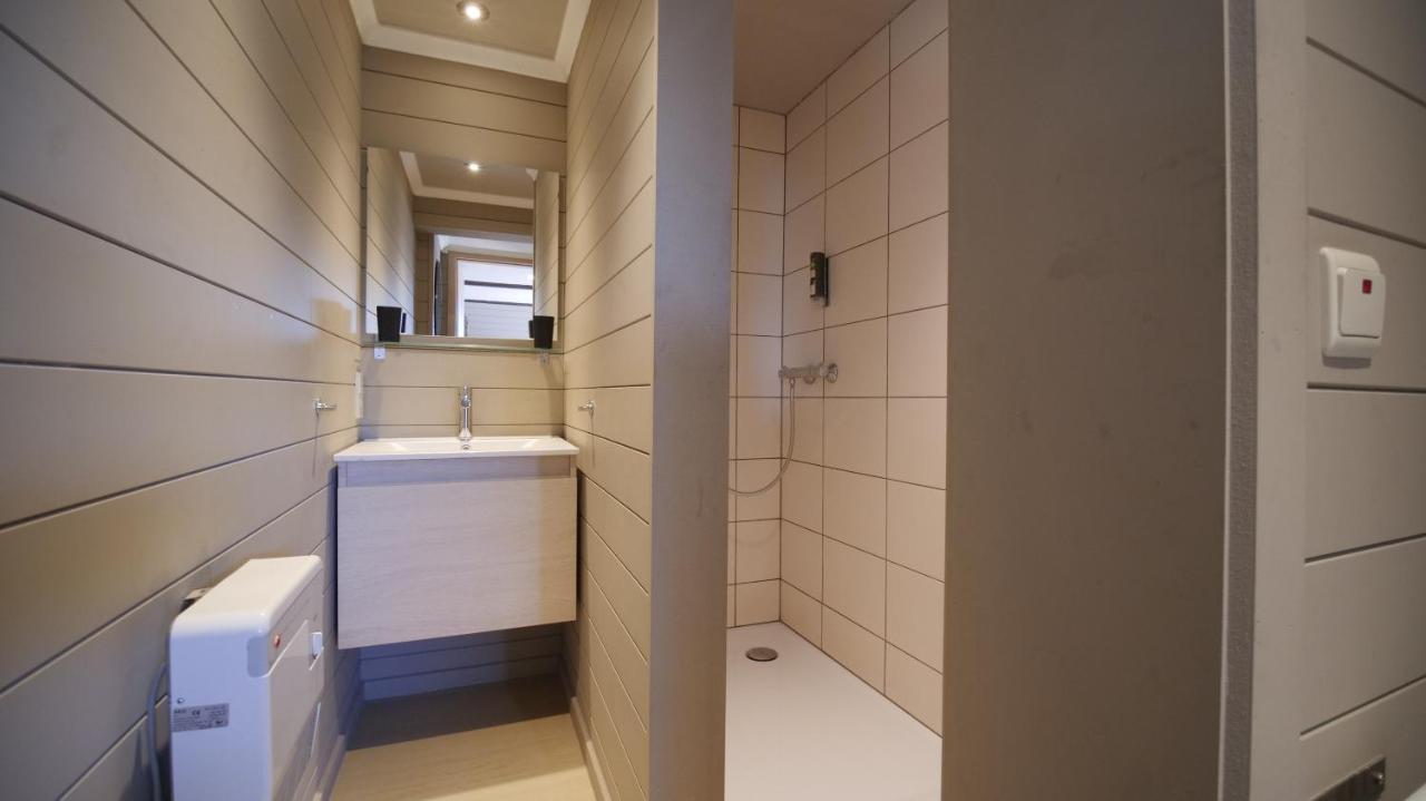 Auberge La Hutte Lurette Paliseul Exteriör bild